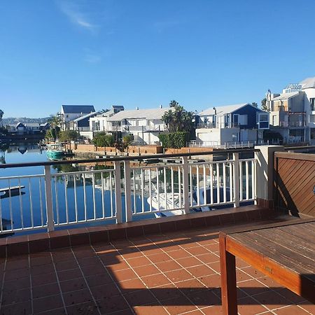 Knysna Quays Waterfront Accomodation Exterior foto