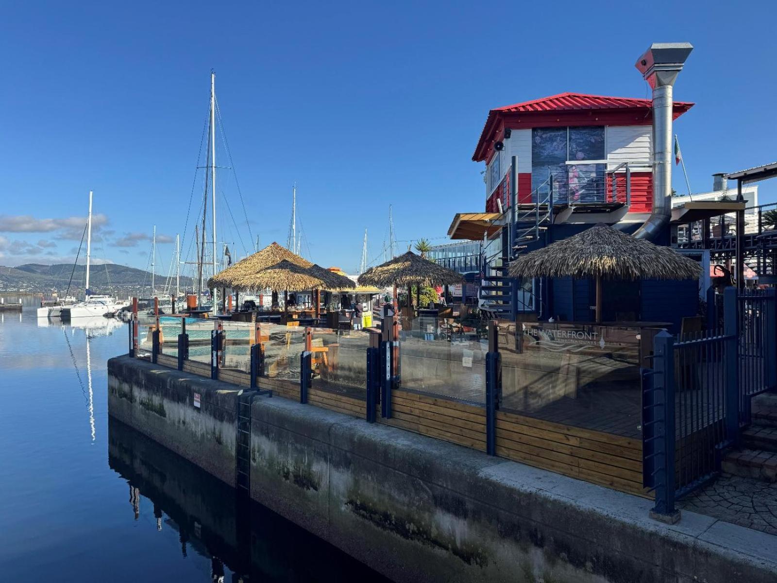 Knysna Quays Waterfront Accomodation Exterior foto
